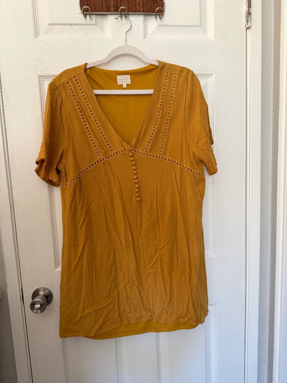 Dee Elly Sleeved Mini Dress, Size Large, Mustard Yellow